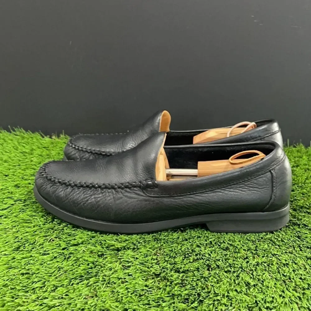 The Walking Company Black Loafers
